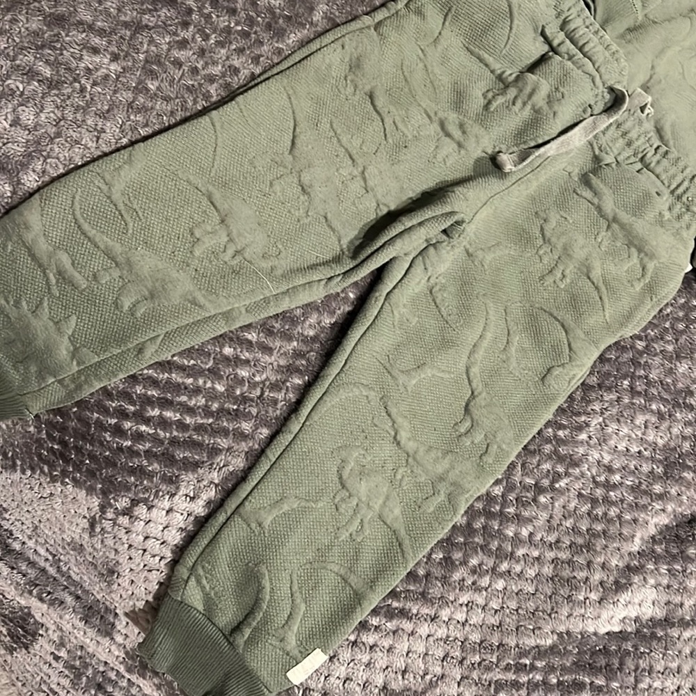 Kids cotton on two piece set